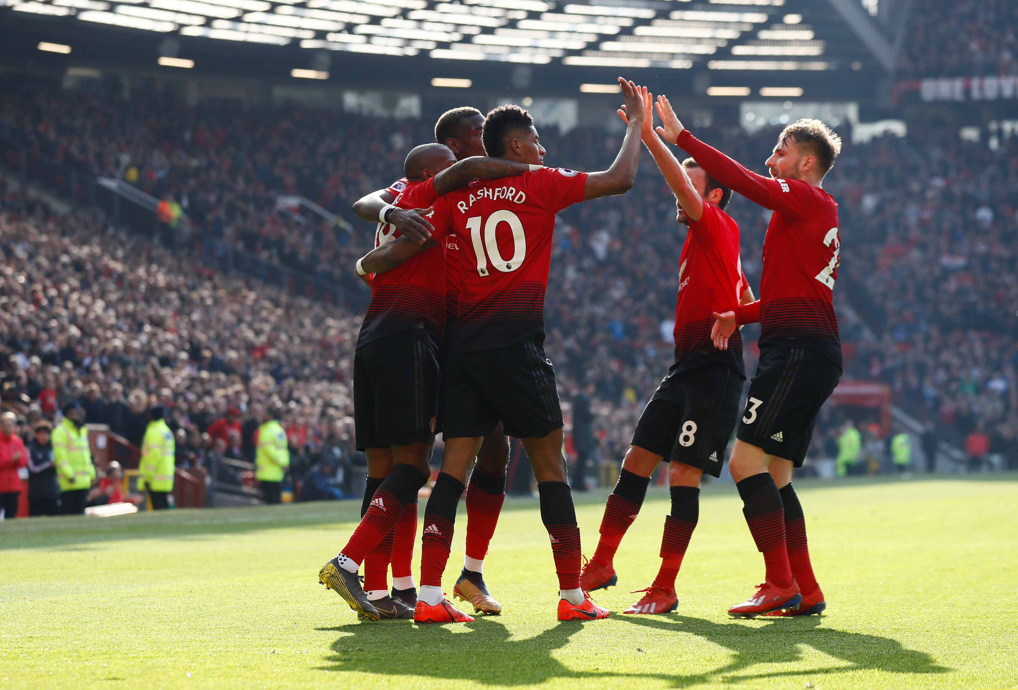 练让他在比 练让他在比