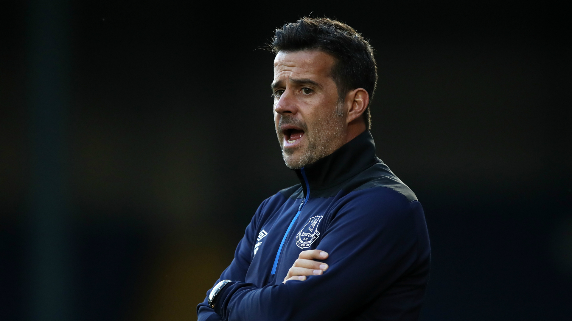 以本垒打形 以本垒打形